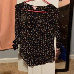 Floral print blouse